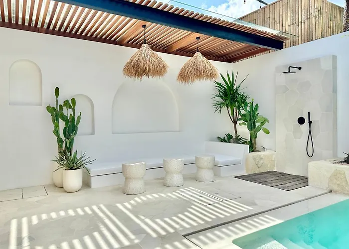 The Young - 2 Bedroom Villa Uluwatu (Bali)