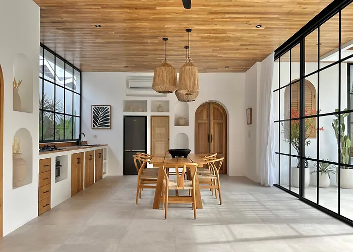 The Young - 2 Bedroom Villa Uluwatu (Bali)