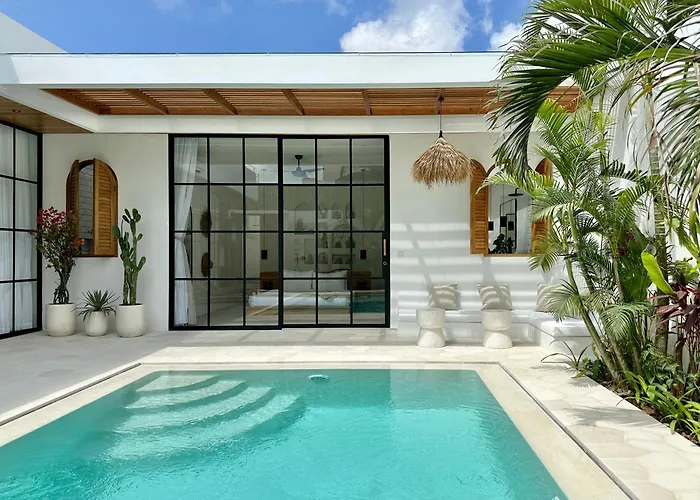 The Young - 2 Bedroom Villa *